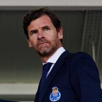 波尔图主席博阿斯否认引进莱万传闻，称经济上无法承担